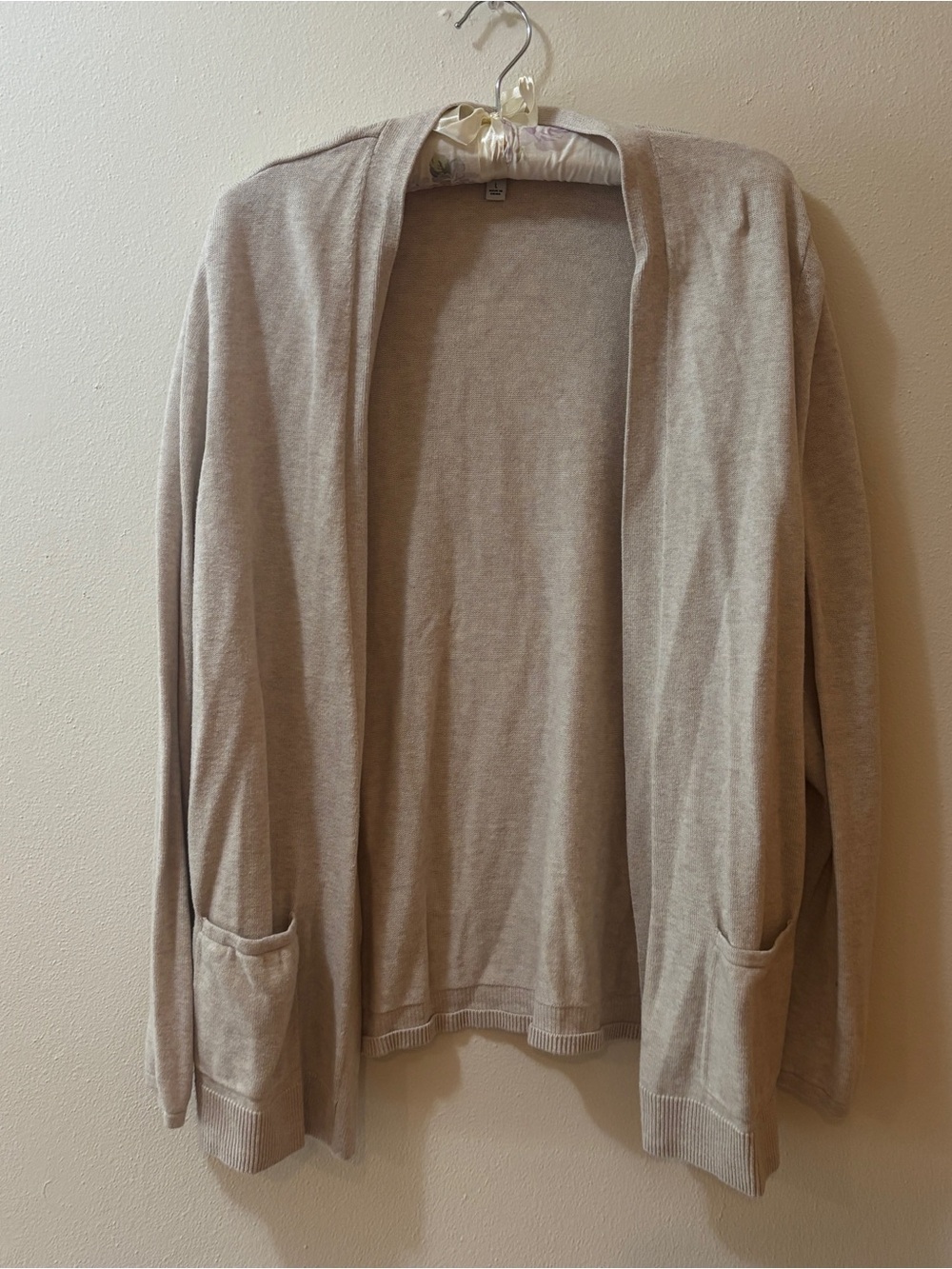 Croft & Barrow Women’s Open-Front Cardigan Sweater in Light Beige